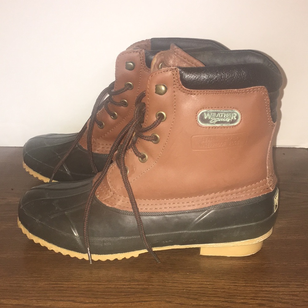 WEATHER SPIRITS WATERPROOF LEATHER DUCK BOOTS STEEL SHANK SIZE 7